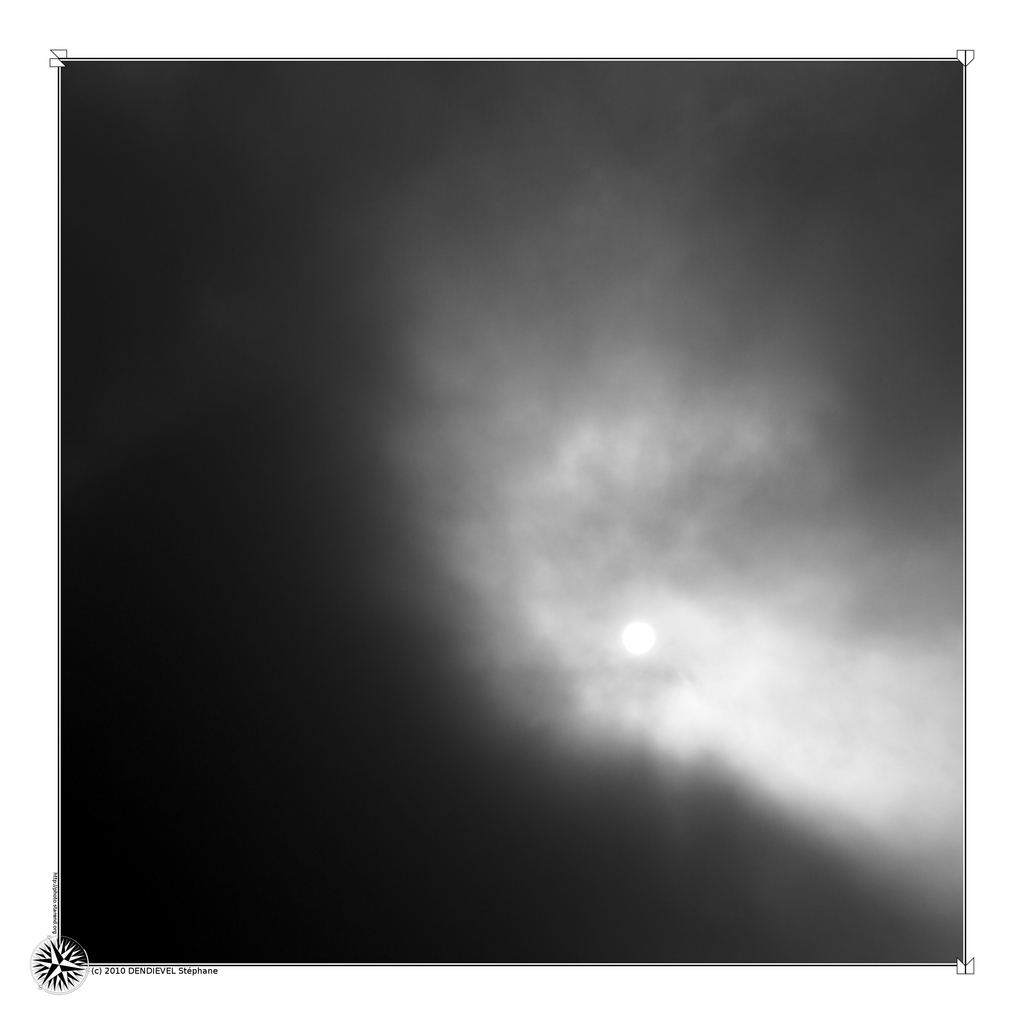 Perce dans les nuages