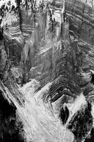 Falaise enneige